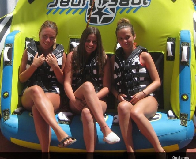 amigas disfrutando